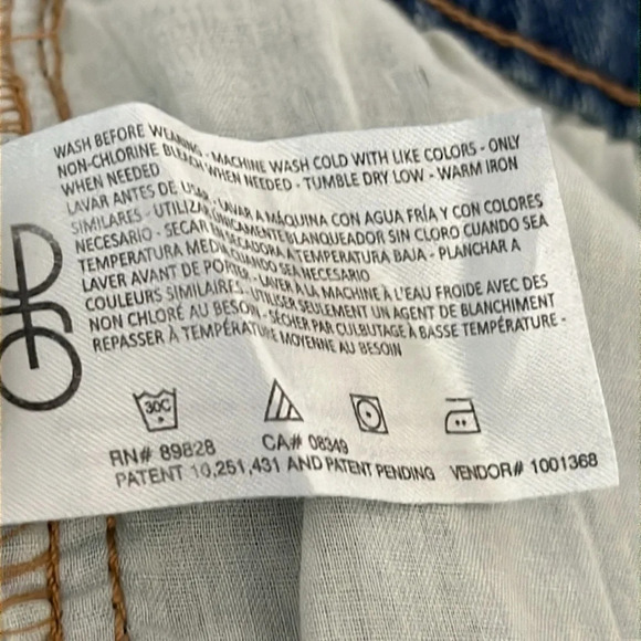 Circus NY High Rise Slim Straight Jeans in Roller Girl - Size 25 (juniors) - Picture 7 of 8